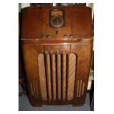 Radios! Radios!