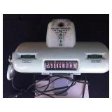 Rare Dahlberg Motel 10 cent a play "Pillow Radio" Rare Dahlberg Motel 10 cent a play "Pillow Radio"