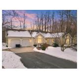 PUBLIC AUCTION: 3BR/2BA POCONO RANCH HOME