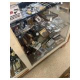 Antique store business liquidation 