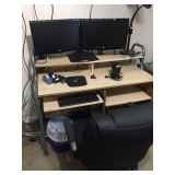 Computer desk / chair 