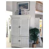Armoire