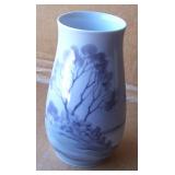 japanese vase