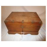 Wooden Spice Box-Exterior