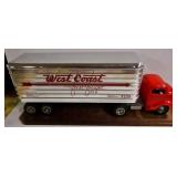 Smith Miller Presentation Truck