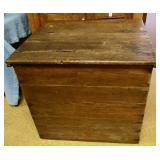 Large Early Wood Box