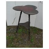 Clover Top Stand