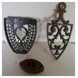 Trivets