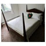 Short Poster Bed