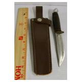 Knife w/ Sheath
