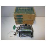 Penn level line 350 w/box