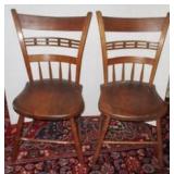 pair of chairs