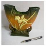 Roseville Water Lily Vase