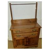 Washstand w/ Towelbar