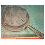 Wagner Cast Iron Waffle Iron