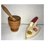 Mortar & Pestle, Iron