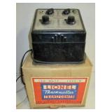 Lionel V  Transformer w/ Box