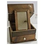 Pine  Traveling Shaving Mirror