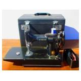 Singer Featherweight Sewing Machine