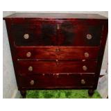 Early chest of Drawers