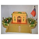 Lionel 129 Station w/ Terrace