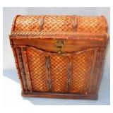 Wicker Letter Box