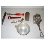 Vintage Kitchen Items