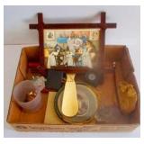 Framed Prints Celluloid shoe horn