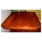 Table Has 7 original Leafs