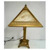 Arts & Crafts Style Lamp