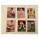 Large Group of 1957 Topps Baseball Cards