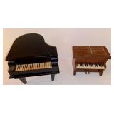 Miniature Pianos