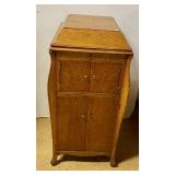 Oak Phonograph cabinet