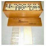 Dominoes w/ Box