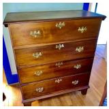 Lift Top Blanket Chest