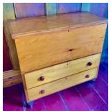 Lift Top Blanket chest