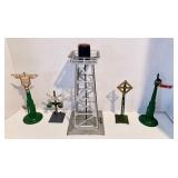 LOT OF MARX ACCESSORY ITEMS