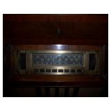 Beautiful old Philco Radio and it works!