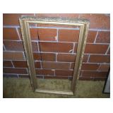 quantity of pictures & nice frames - various sizes