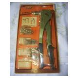 Ludell 2 way hand riveter