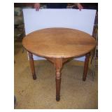 small round oak top table