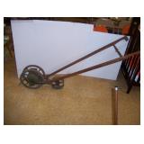 2 old garden pieces - Hand cultivator & Planet Jr seeder Nolar 2 (Museum pc)