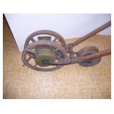 2 old garden pieces - Hand cultivator & Planet Jr seeder Nolar 2 (Museum pc)