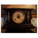 Mantle clock