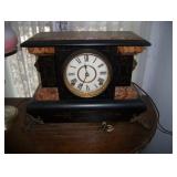 Mantle clock