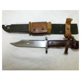 UNUSUAL MILITARY KNIFE W/ SHEATH 