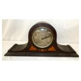 ONION HEAD MANTEL CLOCK 