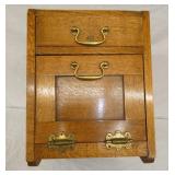 14X16 OAK COMPAINON CHEST 