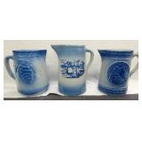 COLLECTION BLUE/WHITE PITCHERS 