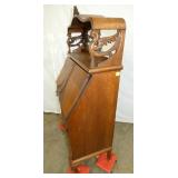 VIEW 3 SIDE UNUSUAL LARKEN DESK 